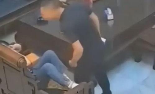 爆料男子被妻子打视频,男子被打视频引发网友热议